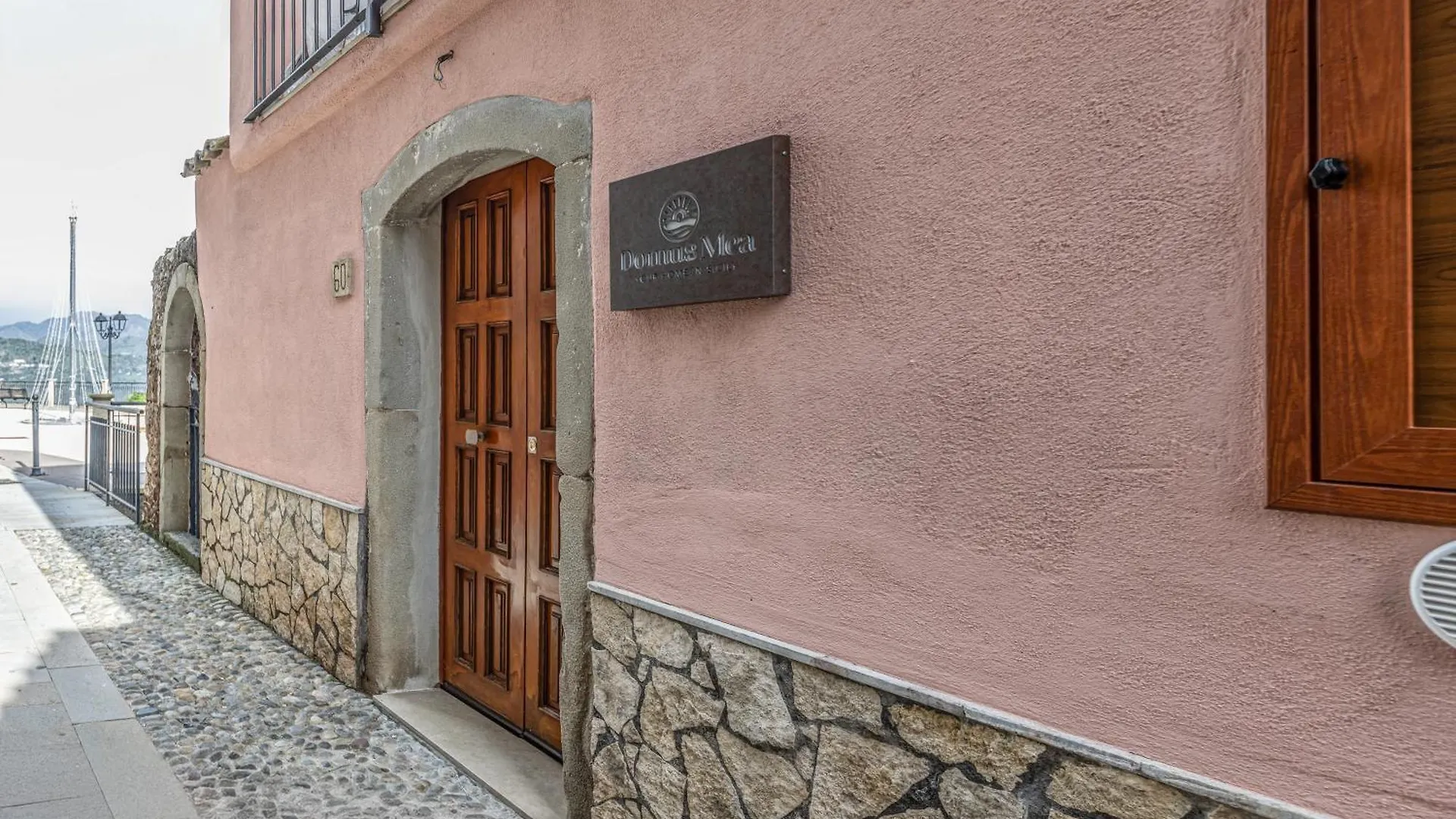 Domus Mea Daire Forza dʼAgro İtalya